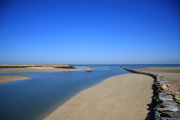 entrée au port