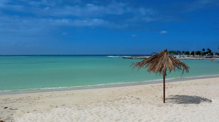 Fototapeta na wymiar playa cubana