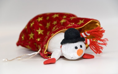 schneemann im weihnachtsack