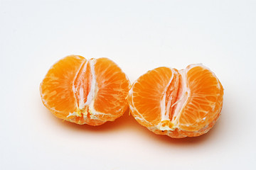 Eine geteilte Clementine