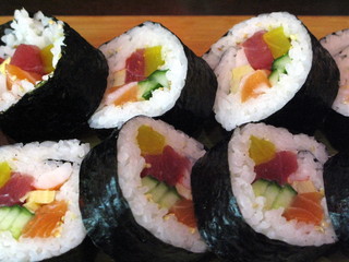 Makis, restaurant japonais.