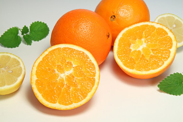 Orange und Zitrone