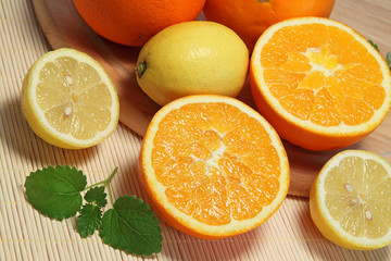 Orange und Zitrone