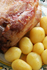 Stinco di maiale al forno - Secondi di carne - Trentino Alto A.