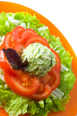 salad with avocado sauce