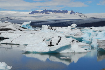 Fototapeta na wymiar Glaciers