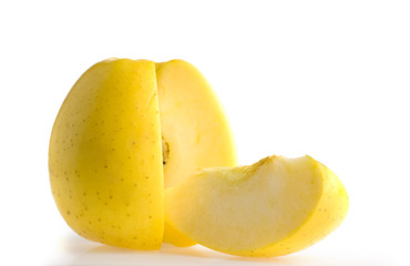 Naklejka na ściany i meble cut yellow apple