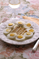 Sparasi e ovi duri - Antipasti - Cucina tradizionale del Veneto