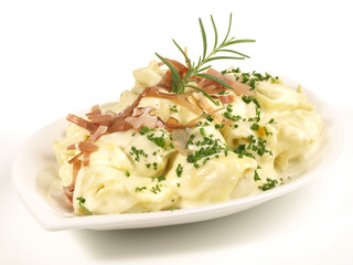 Tortellini mit Sahnesauce