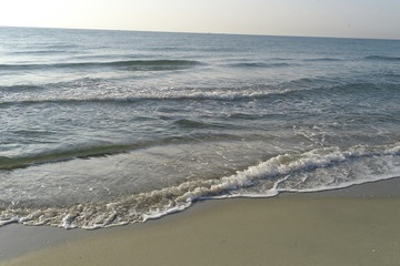 Fototapeta na wymiar marseillan plage la plage
