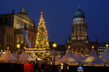 Berlin Weihnachtsmarkt Gendarmenmarkt  14