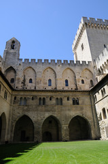 Fototapeta na wymiar Avignone