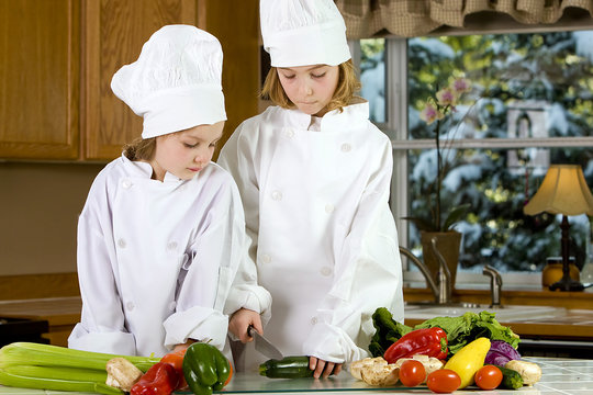 kids cutting vegetables
