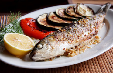 Grilled fish - 10974018