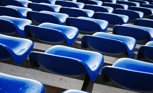 Tribühne Bilder Durchsuchen 171 Archivfotos, und