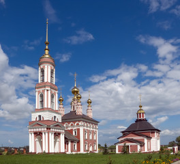 Fototapeta na wymiar Kościół Ortodox w Suzdal