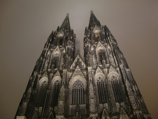 Kölner Dom by night