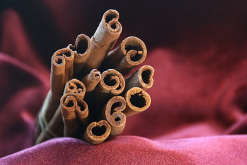 cinnamon sticks