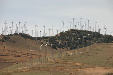 Windkraftanlagen unweit von Bakersfield, Kalifornien - USA