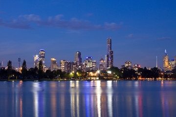 Fototapeta na wymiar Melbourne noc CBD panorama