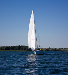 Fototapeta premium yacht on the lake