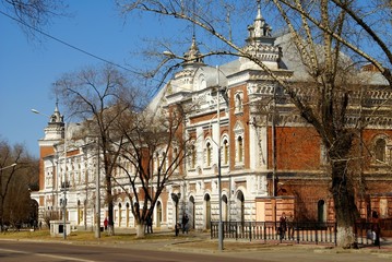 Fototapeta na wymiar Old building of a museum in Russia