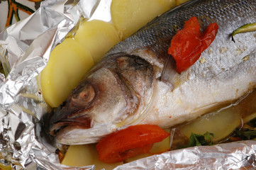Branzino al cartoccio - Secondi di pesce - Emilia Romagna