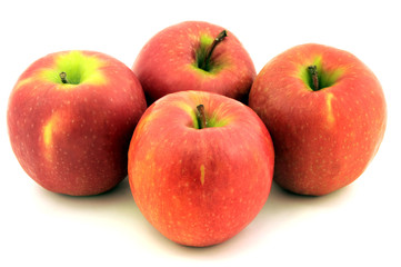 Fototapeta na wymiar 4 jabłka