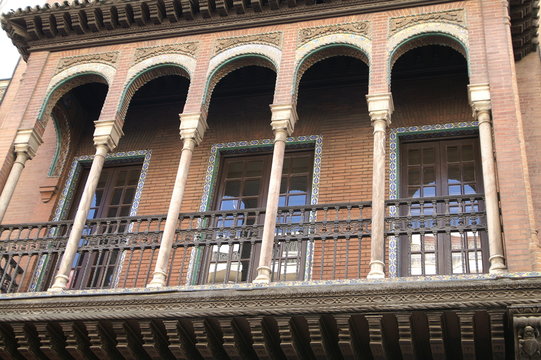 Maison s&eacute;villaine