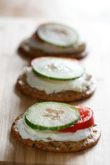 Cheese Crackers Tomato & Cucumber