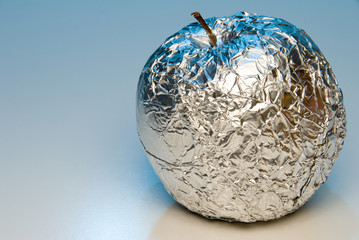 Aluminum Apple