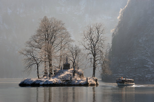K&ouml;nigsse Winter Ausflugsschiff