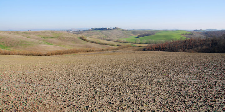 Crete Senesi D'inverno