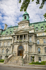 Fototapeta na wymiar Montreal City Hall (Hotel de Ville)
