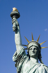 Fototapeta premium Statue of Liberty replica in Tokyo