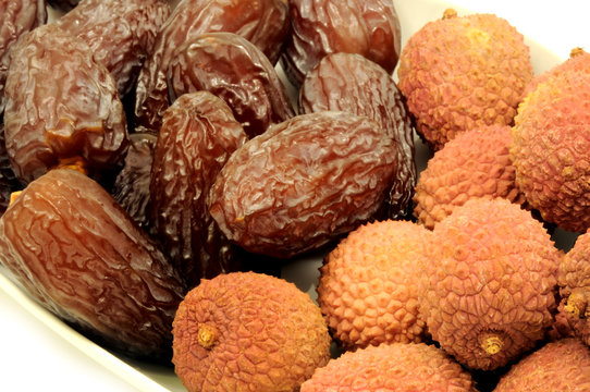 Un piatto di frutta