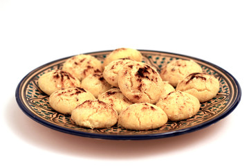 Montecao dans un plat oriental