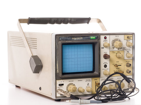 Oscilloscope - Powered by Adobe