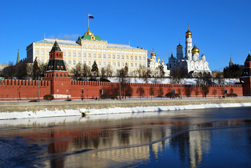 Le Grand Palais et la Moskova