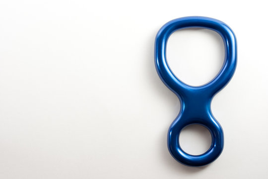 Figure 8 on a white background