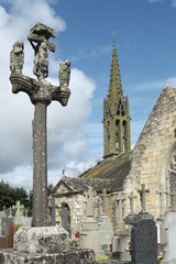 Fototapeta na wymiar Argol church and calvary - Brittany