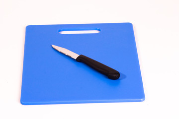 Paring Knifef and cutting Board