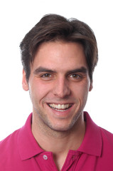 Fototapeta premium Lachender junger Mann im Freizeitlook
