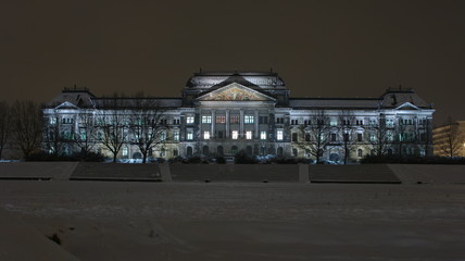 Palais