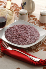 Risotto al vino rosso - Primi piatti del Trentino Alto Adige