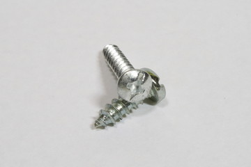 Short and Long Screw 2