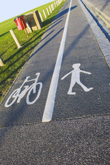 Dual Lane - Cyclists and Pedestrians