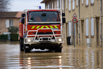 Inondation et sapeurs pompiers