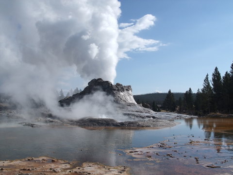 Castle Geyser