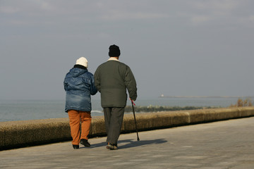 couple entrain de marcher